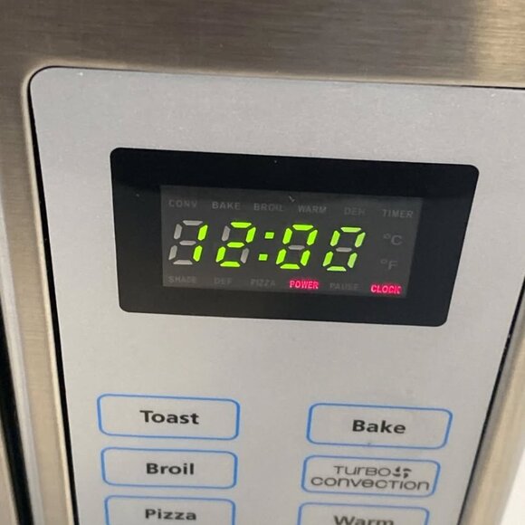 Oster Extra Large Single Pull French Door Silver Turbo Convection Toaster Oven - Picture 3 of 9